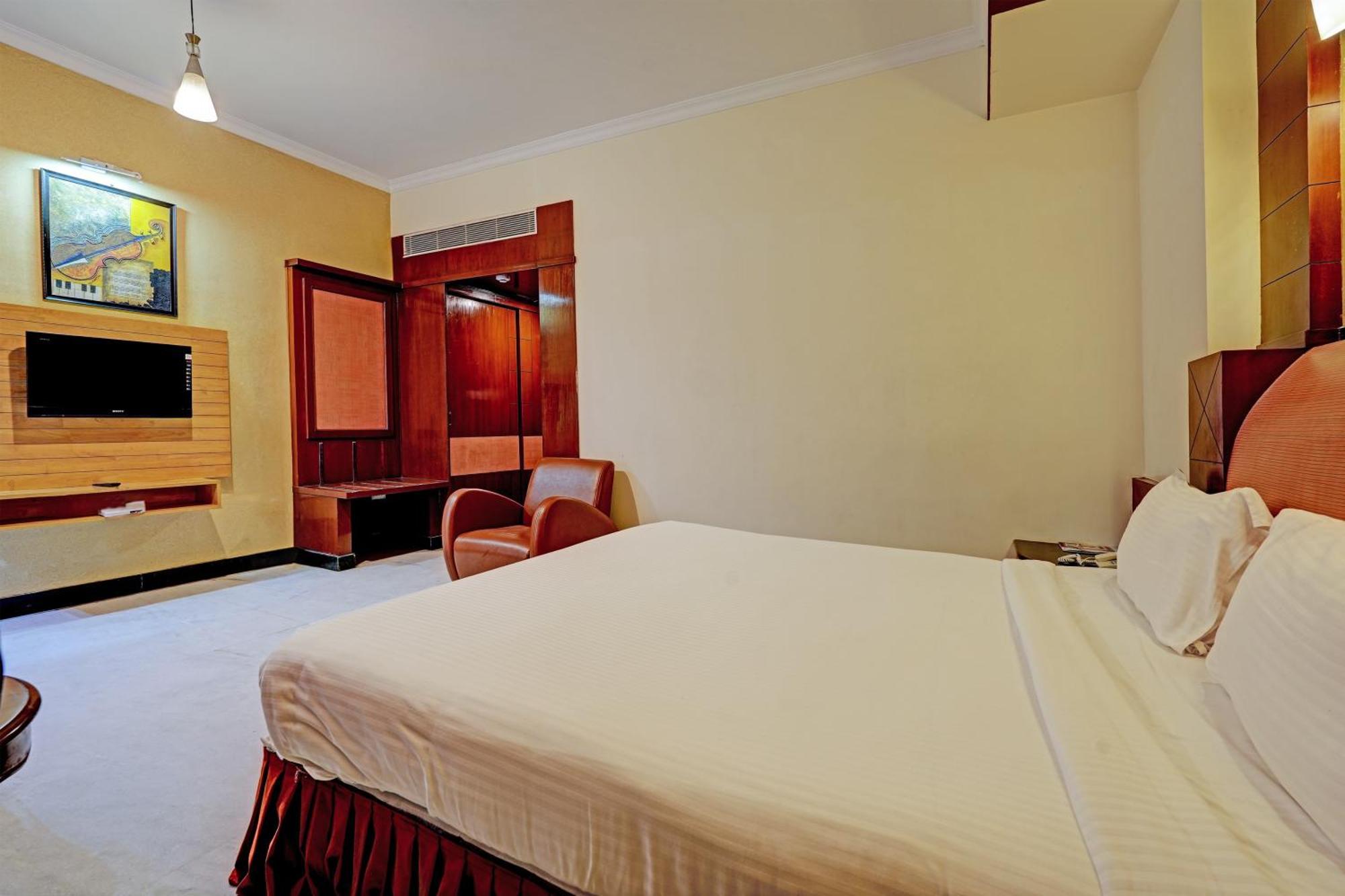 Hotel Vista Premium Tark A Family Hotel Near Igi Airport Delhi New Delhi Buitenkant foto